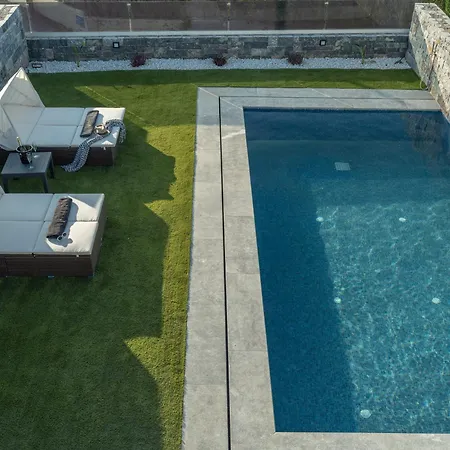 Lithos Luxury *
