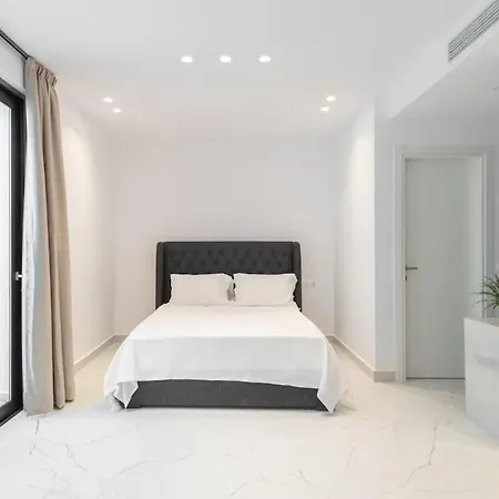Lithos Luxury Villa Herszonisszosz